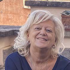 Paola Degli Esposti